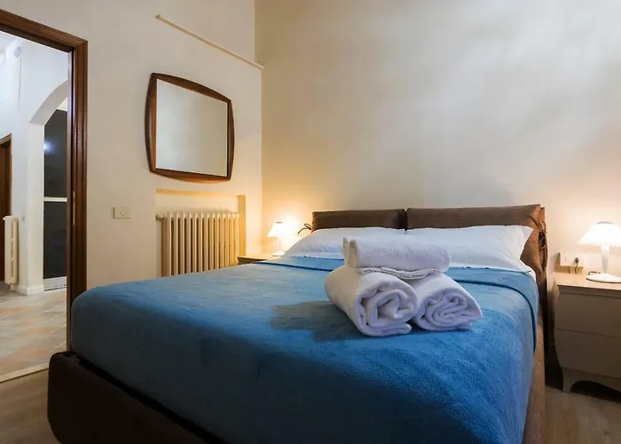 Duomo 2 Bedroom Apartment